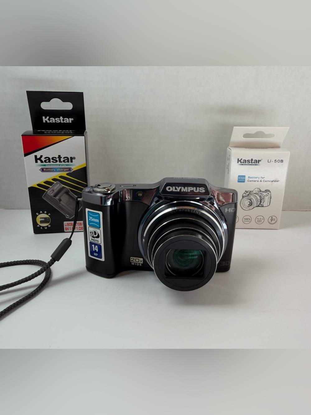 Olympus SZ-11 Digital Camera Black w/ 2 Batteries and New Battery Charger TESTED